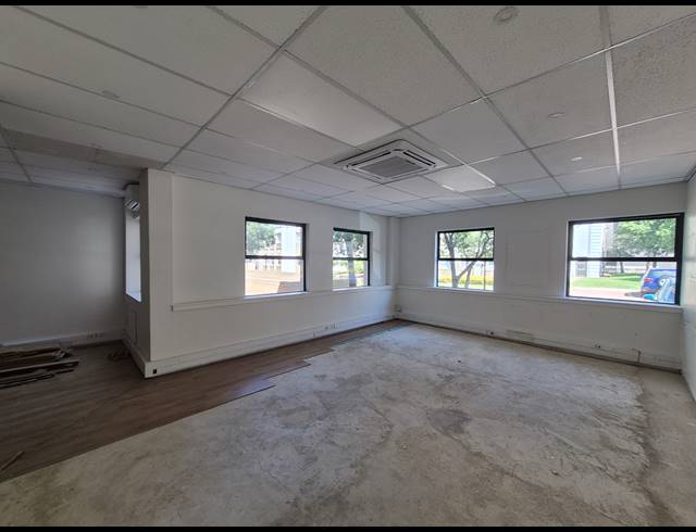 931M² OFFICE TO LET IN SANDTON CENTRAL
